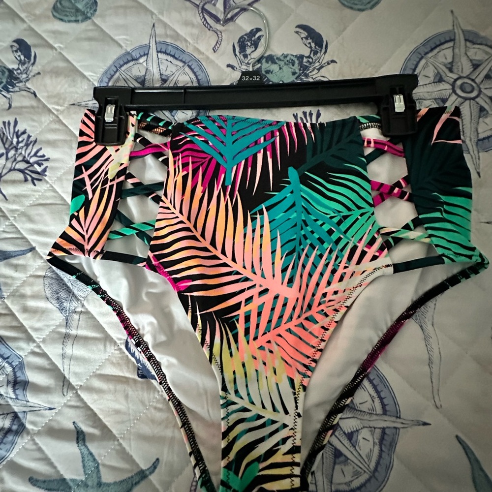 Shade & Shore Tropical Print Bikini Bottoms